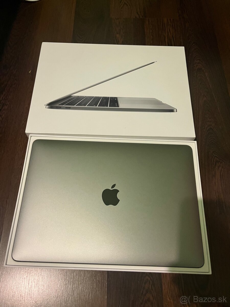 2016 Macbook Pro retina