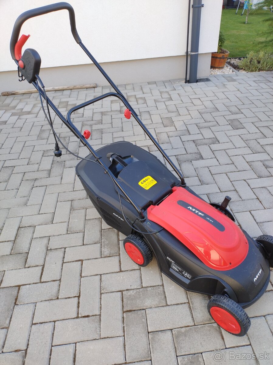 Predám zánovnú elektrickú kosačku