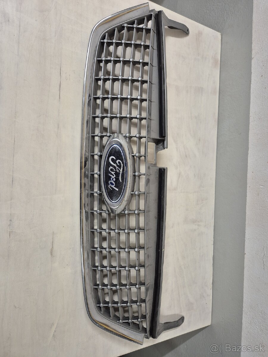Predna maska Ford Mondeo mk4