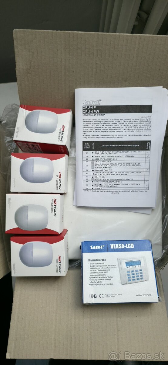 Satel zabezpečovací systém so 4ks senzormi