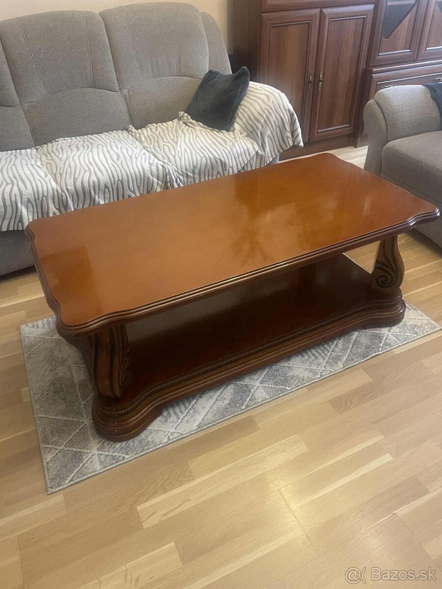 Konferenčný stolík