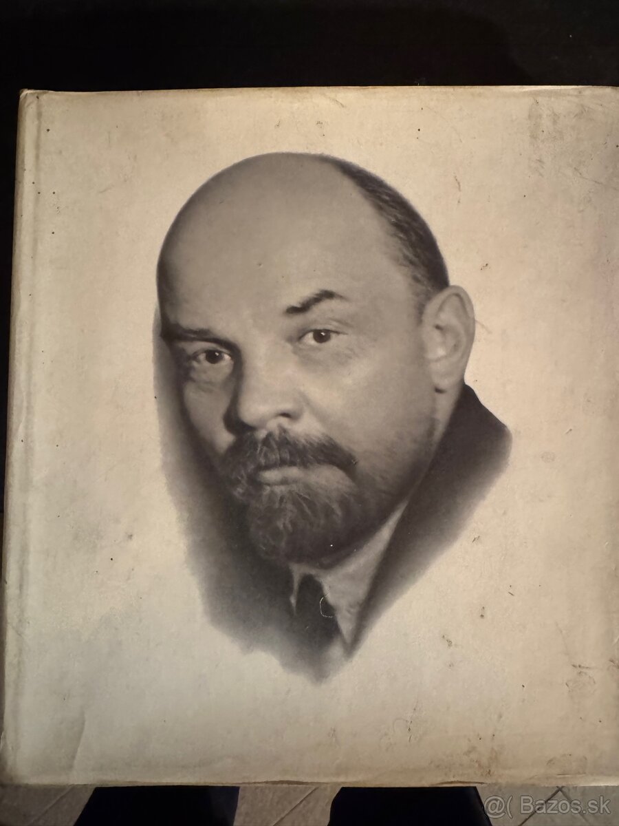 Kniha Lenin