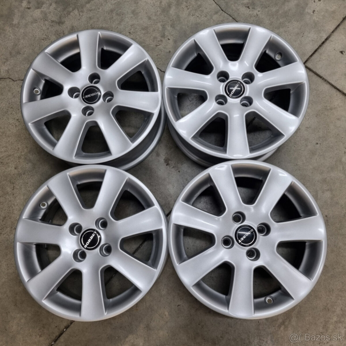 Hliníkové Borbet disky 4x100 R15 6,5J ET35