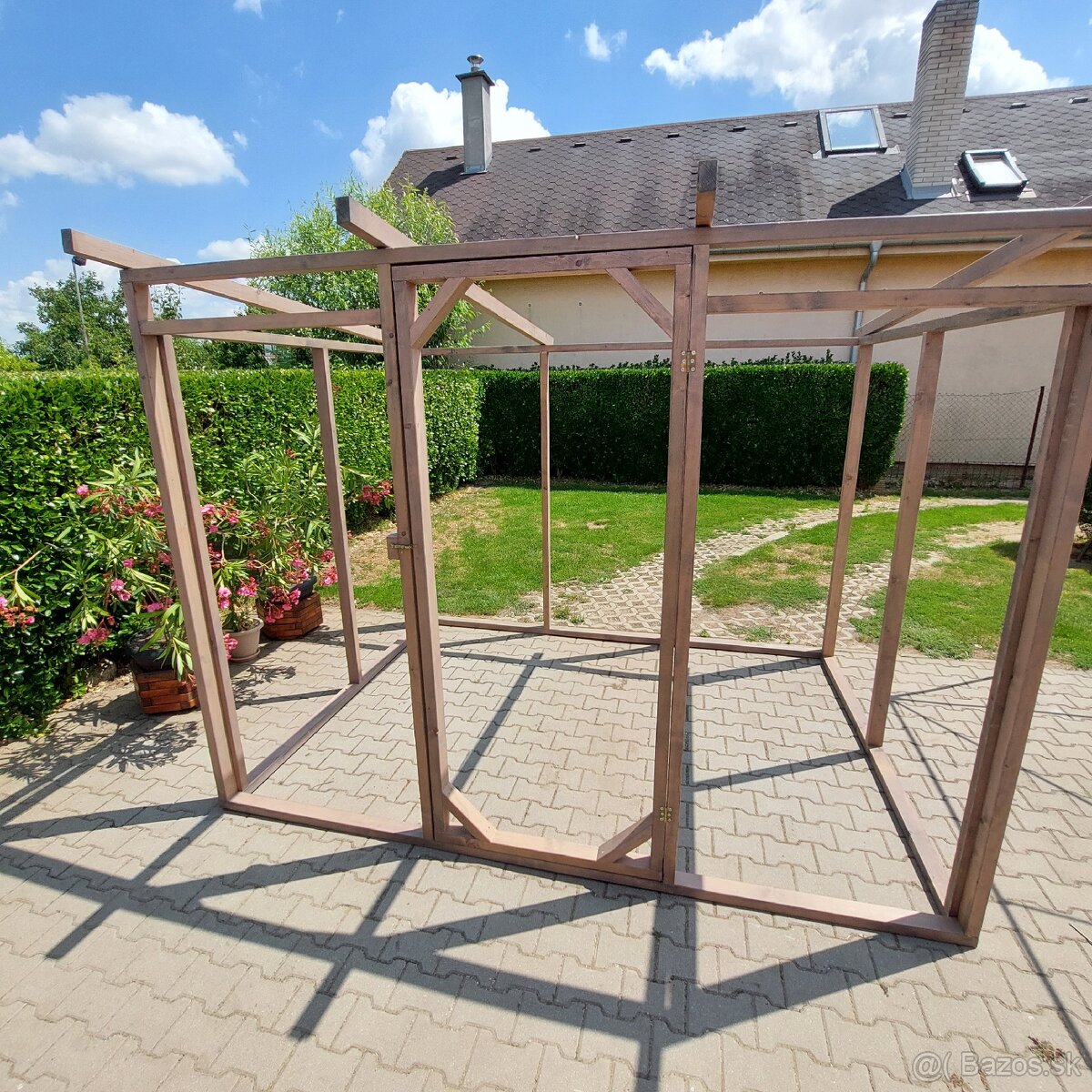 Predám drevenú konštrukciu