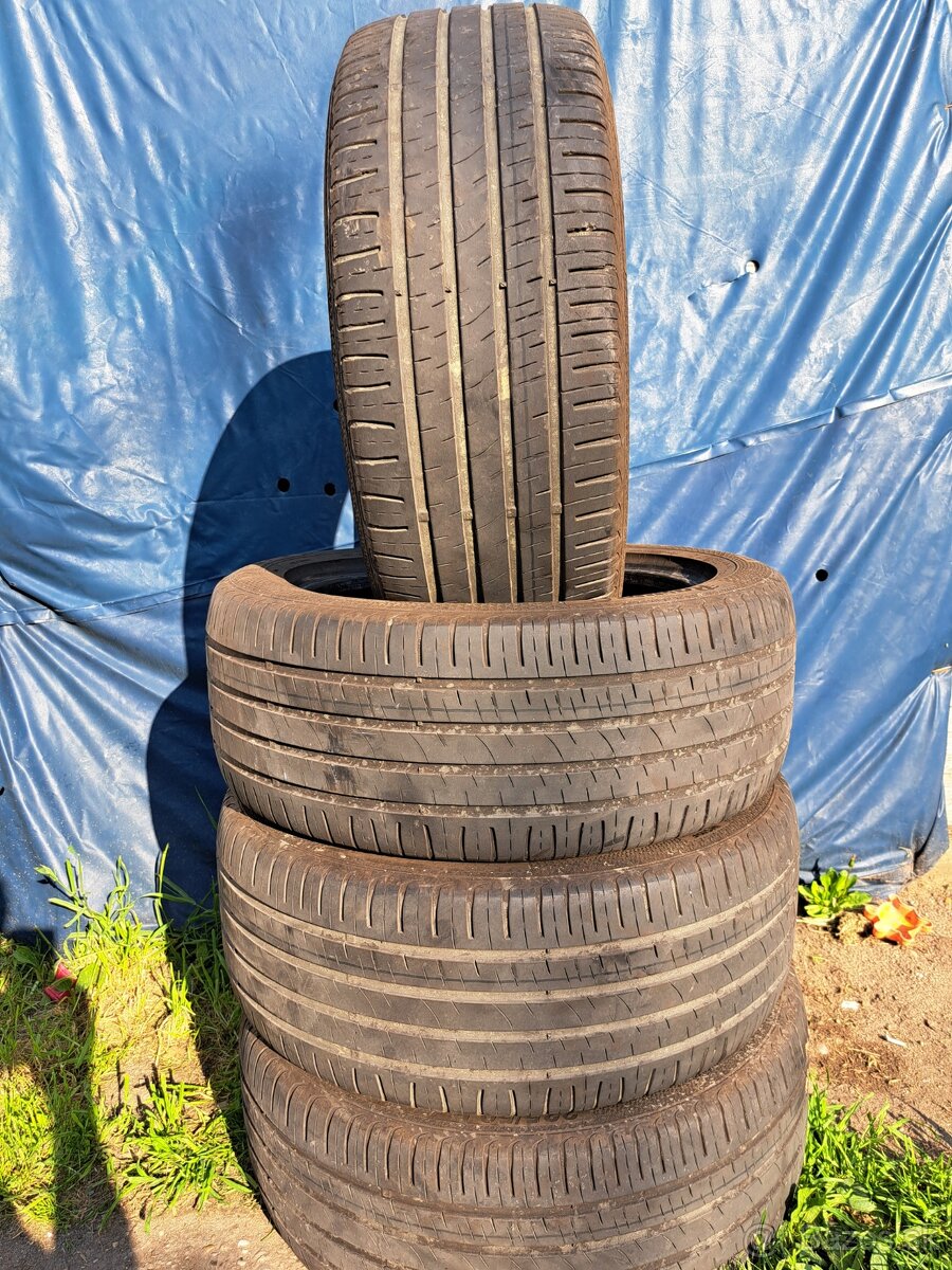 Ponúkame 4 letné pneumatiky Barum Bravur 225/50 R17