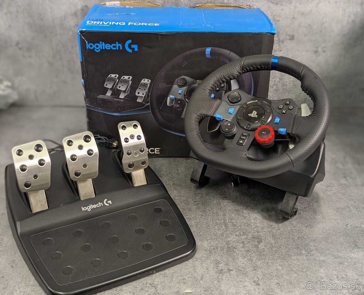 Logitech G29 Driving Force - volant pre PS5, PS4, PS3, PC