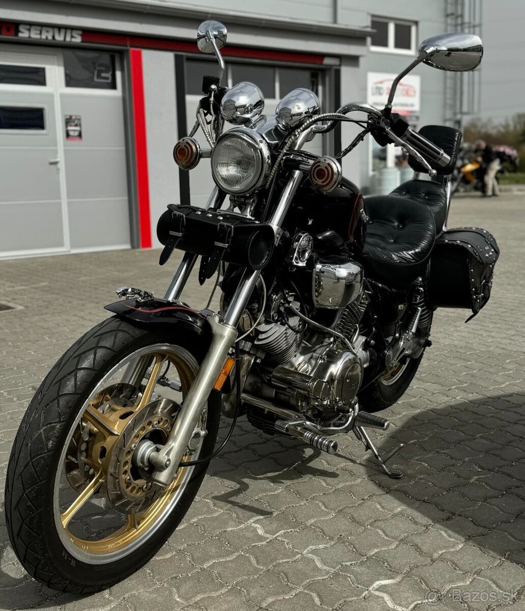 YAMAHA