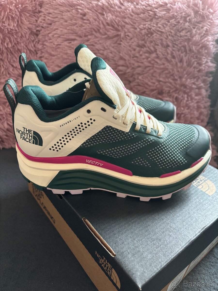 The north face vective enduris futurelight tenisky 37