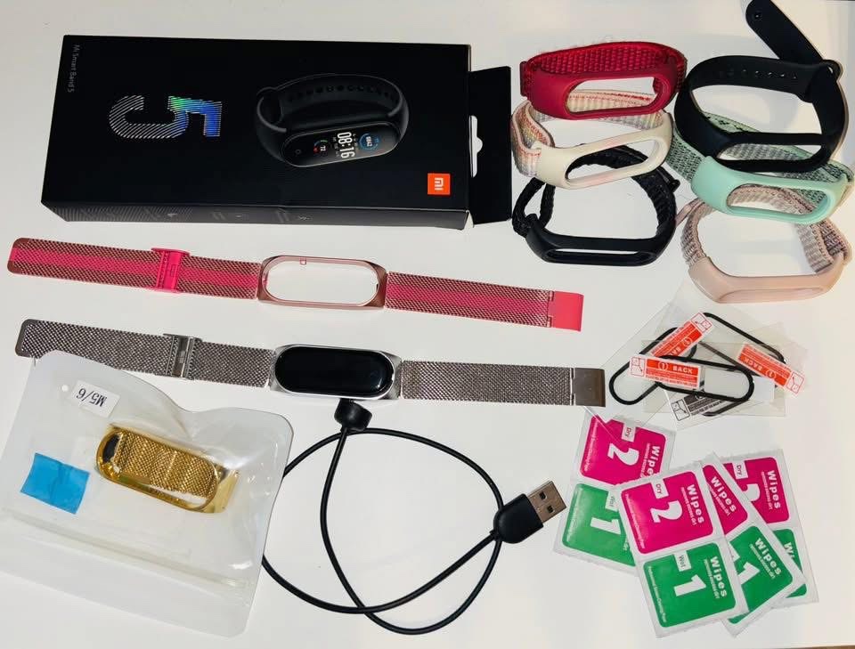 Mi Smart Band 5 + doplnky