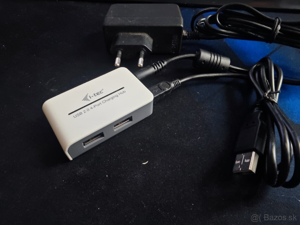 USB hub, USB card reader