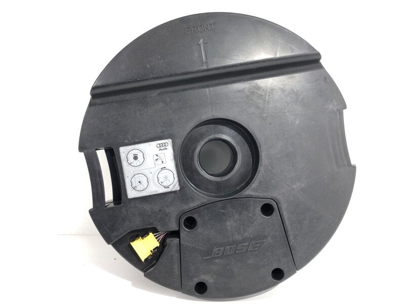 Subwoofer do auta Bose