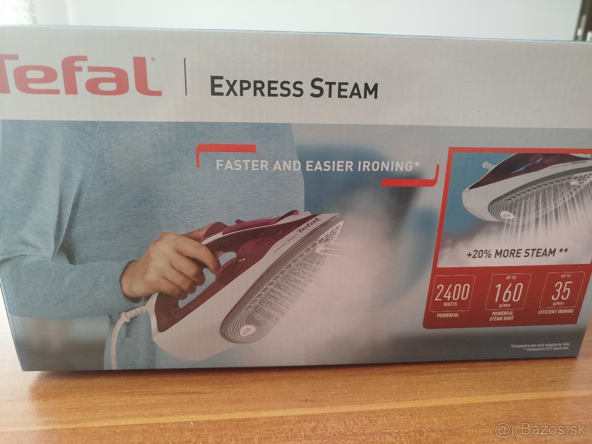 Žehlička Tefal FV2835E0