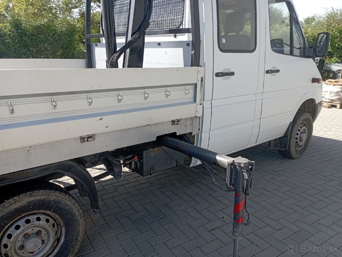 Mercedes sprinter 4x4 hydraulická ruka odpočet DPH