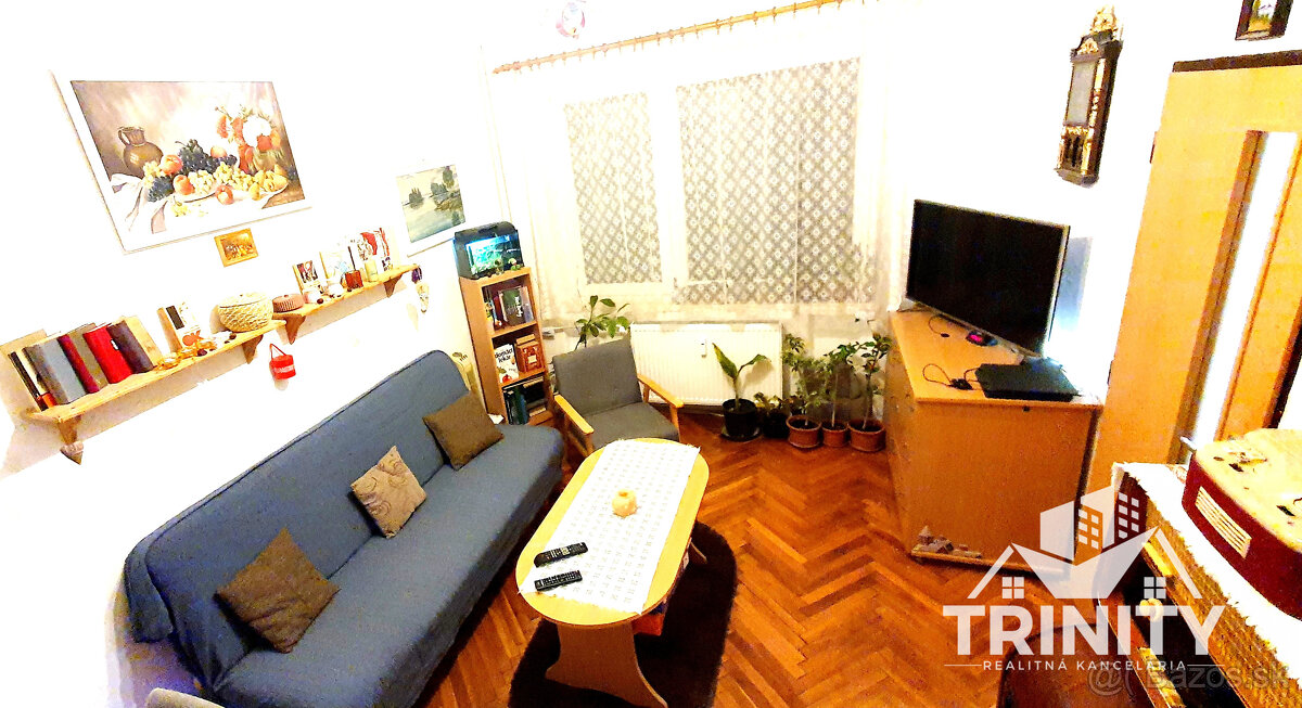 NA PREDAJ čiastočne zrekonštruovaný 3-izbový byt v centre me