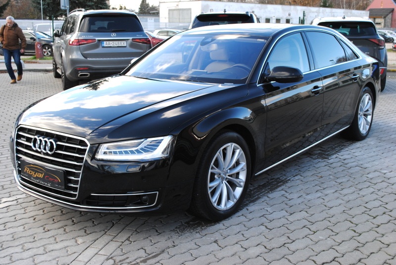 Audi A8 4.0 TFSI V8 quattro tiptronic 8-st.⭐ODPOČET DPH⭐