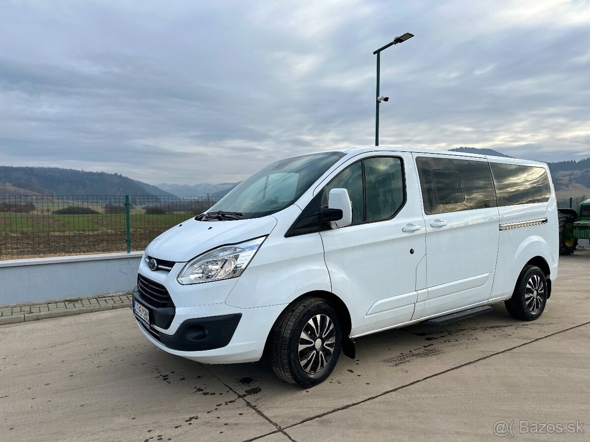 Ford Tourneo Custom