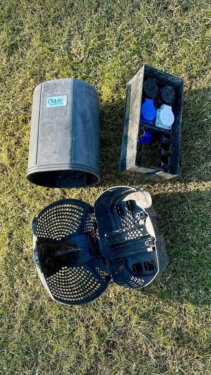 Záhradná zásuvka Oase InScenio FM Master 2 + Pontec kryt