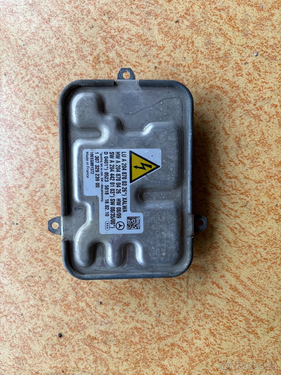 Riadiaca jednotka xenonu