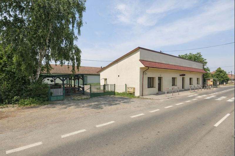 Objekt, Polyfunkcny priestor - Jelsovce - Nitra - na predaj