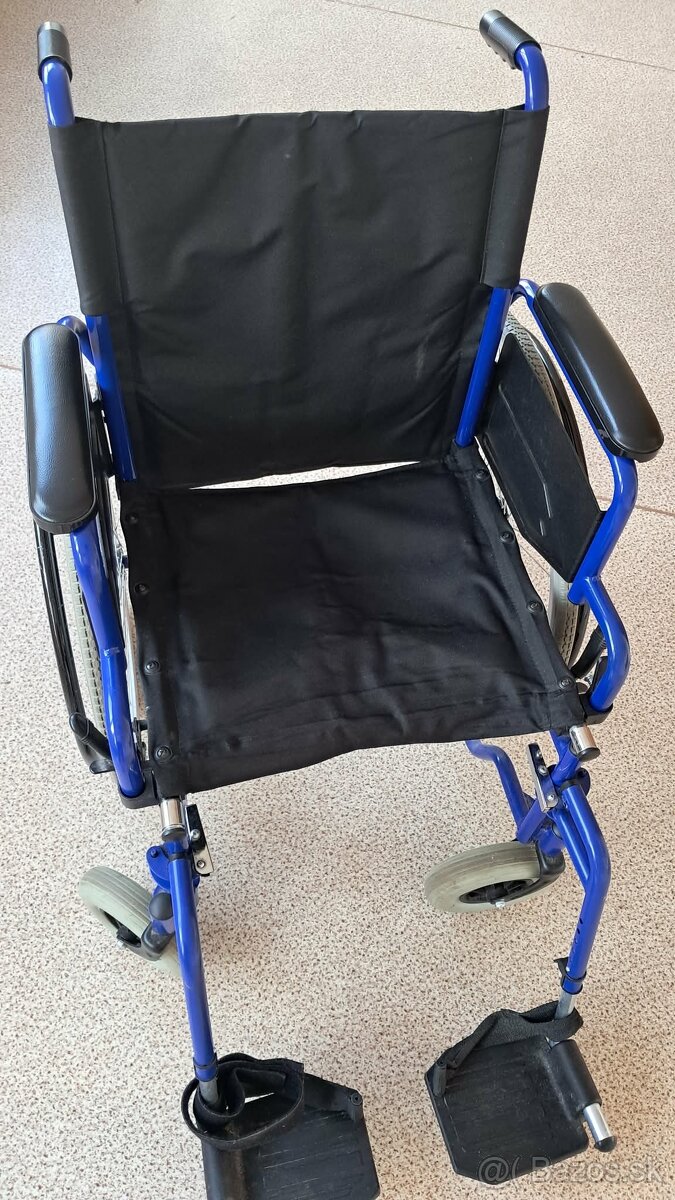 Invalidný vozík