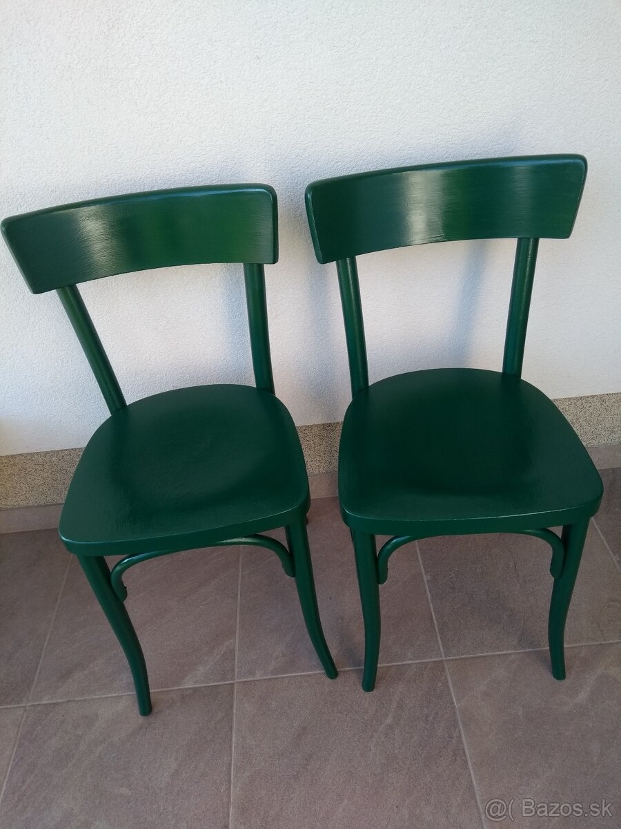 2Thon stoličky a 2lavice-skrinky