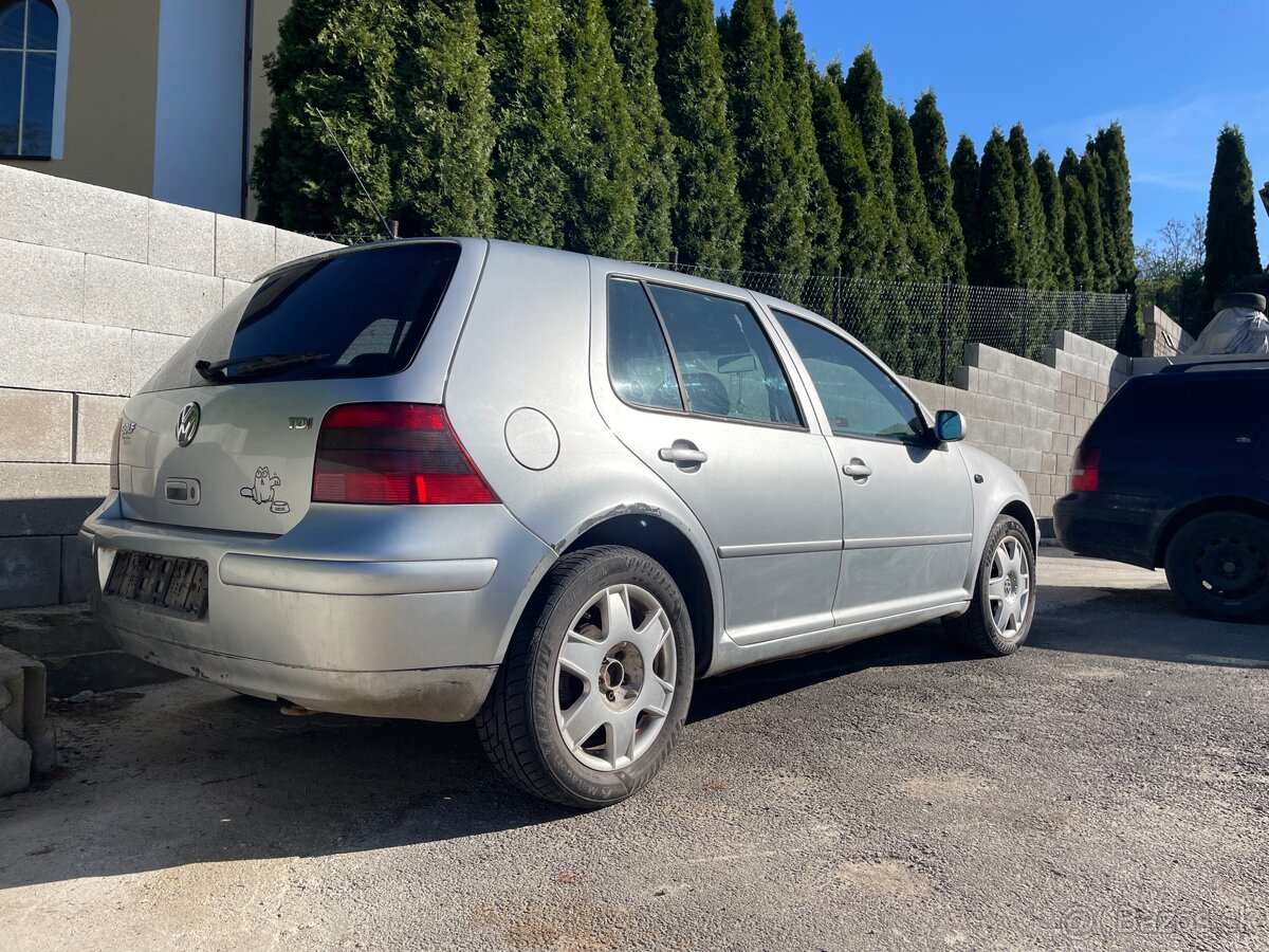 Rozpredam golf 4 1.9 TDi 6q