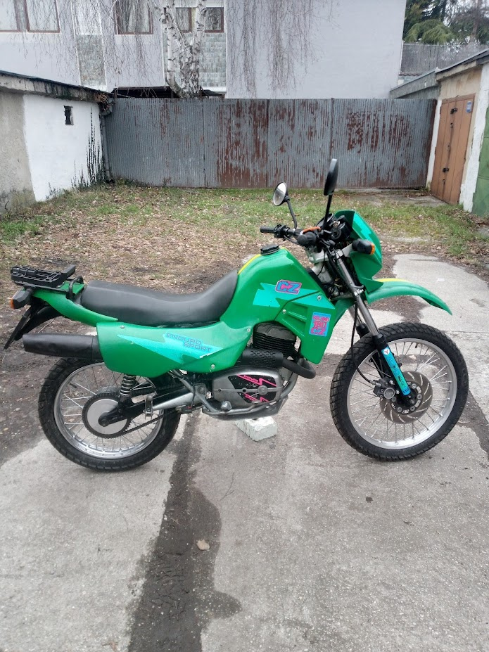 ČZ 180 Roland