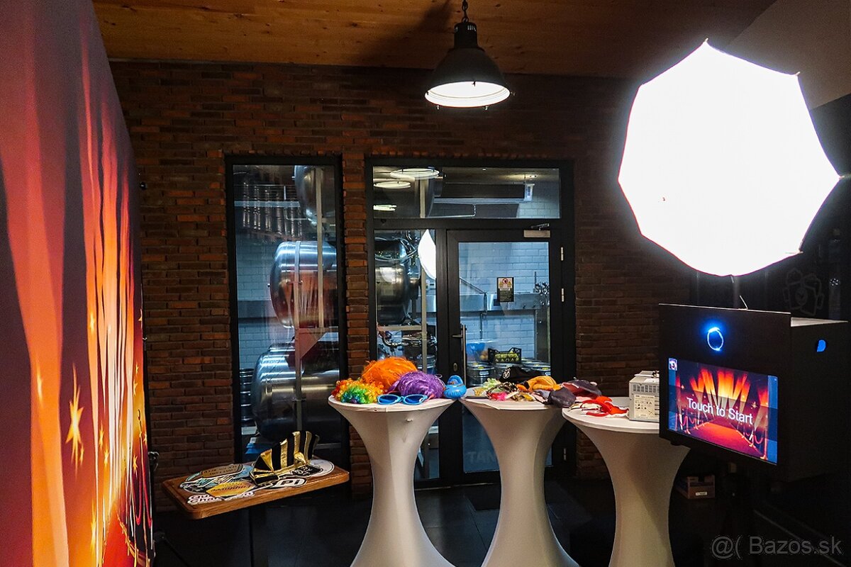 Fotokútik fotobox fotobúdka, BA a okolie Plaziý dym