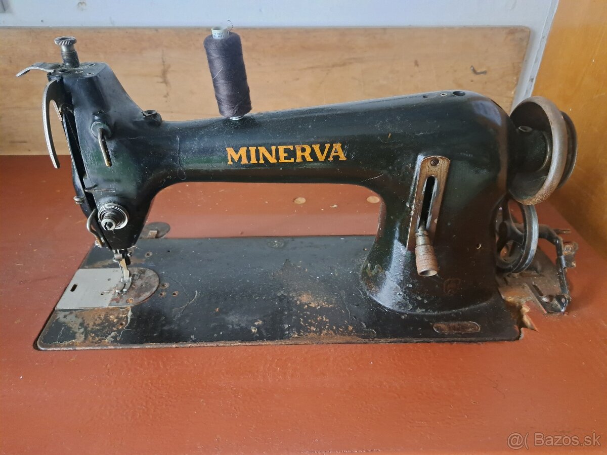 Minerva stroj