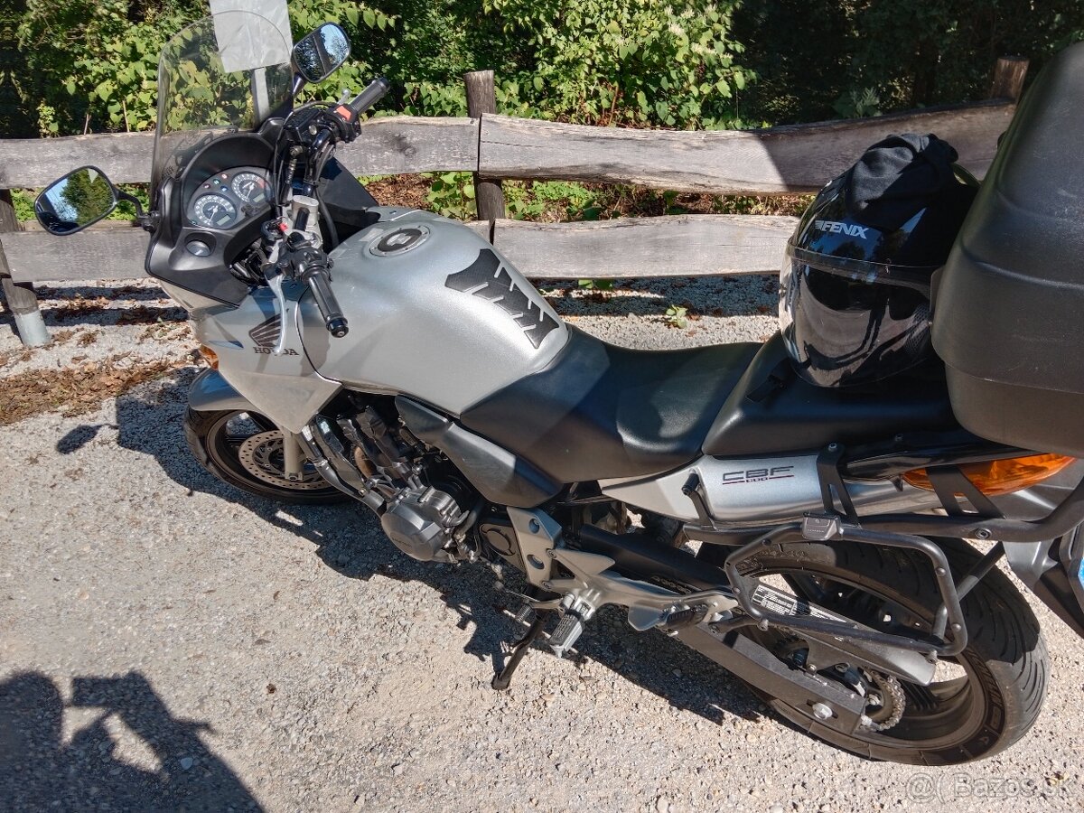Honda CBF 600 S , RV2004, 48600km , Dohodou