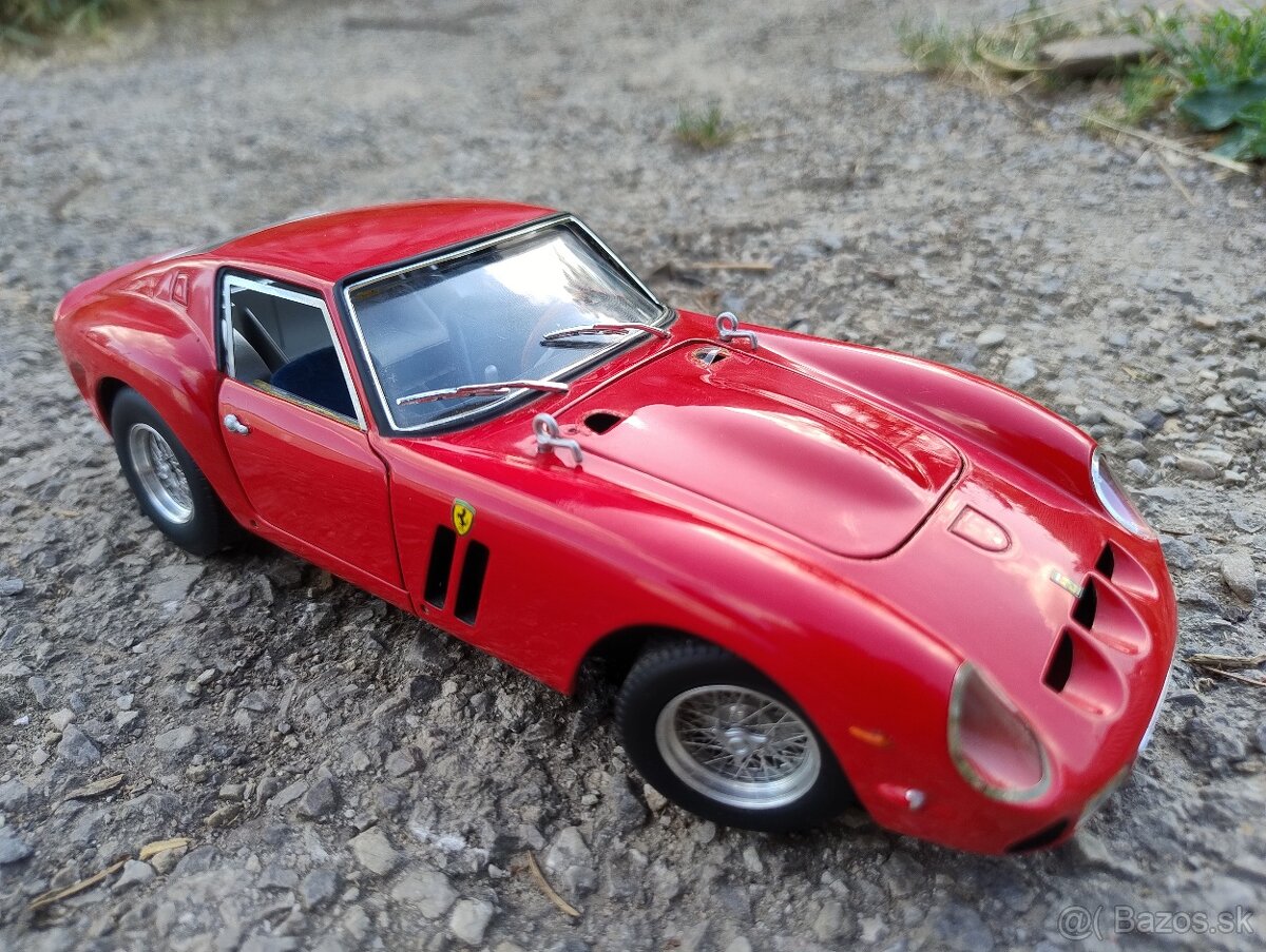 Predám Ferrari 250 GTO 1962, 1:18 Mattel Hot Wheels.
