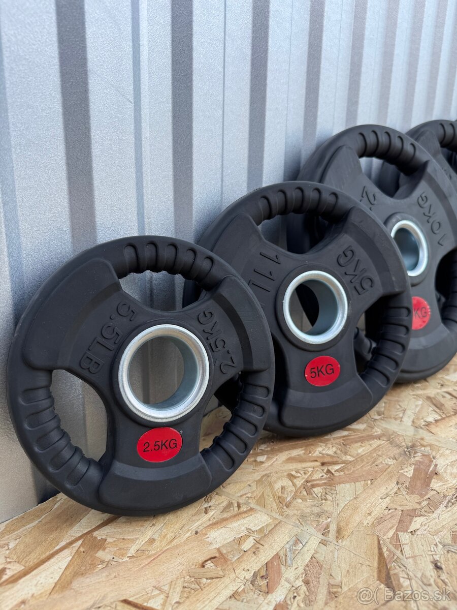 NOVÉ pogumované tri grip kotúče 50mm (2,5-25kg)