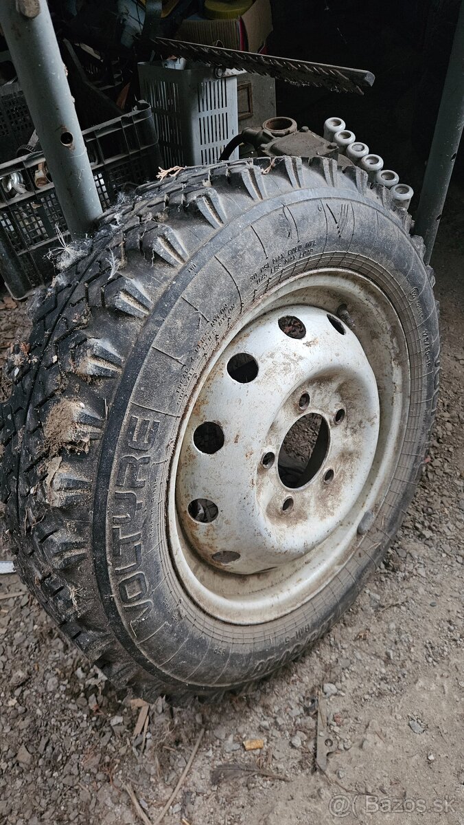 5× LADA NIVA disky + pneumatiky – 16” – 5×139,7