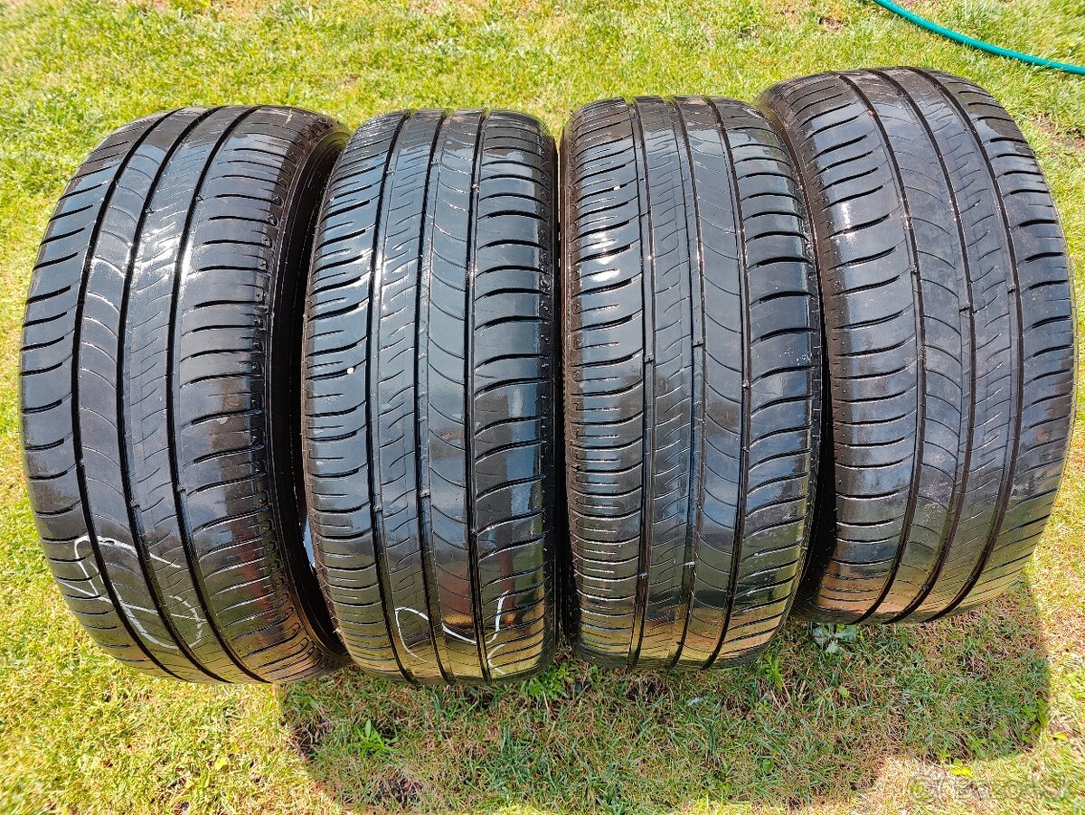 205/55 R16 Michelin
