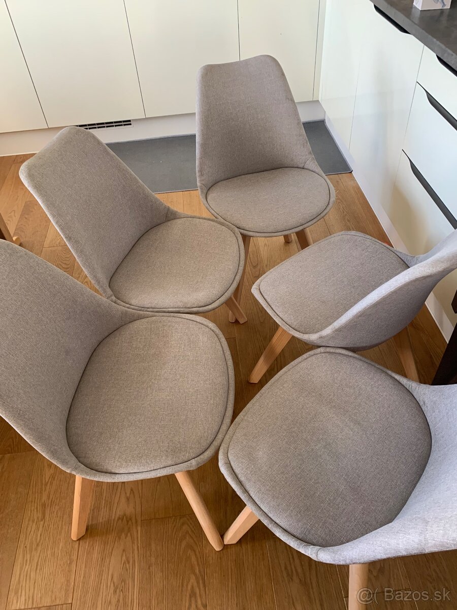 Jedalenske stolicky + stol REZERVOVANE