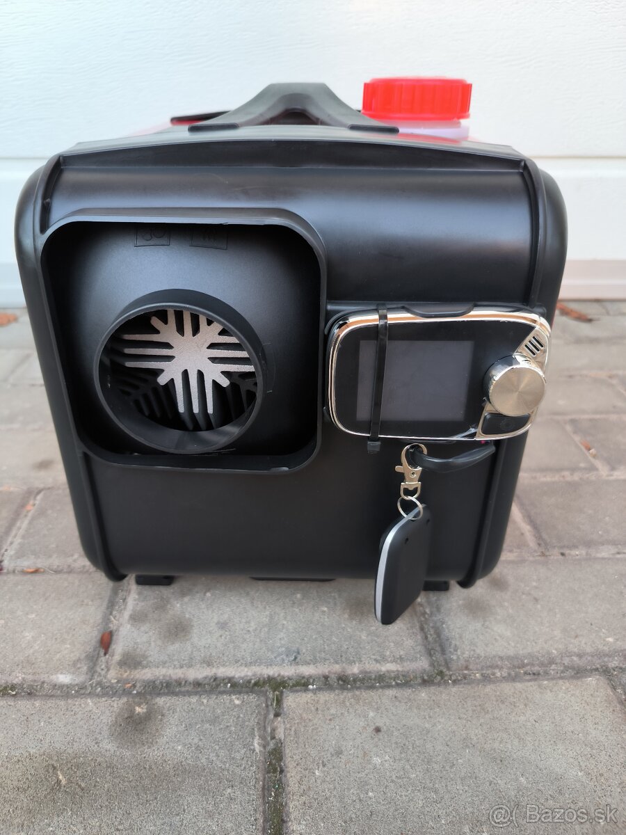 Nezávislé Naftové Kúrenie 8 Kw 12V / 24 V / 220V