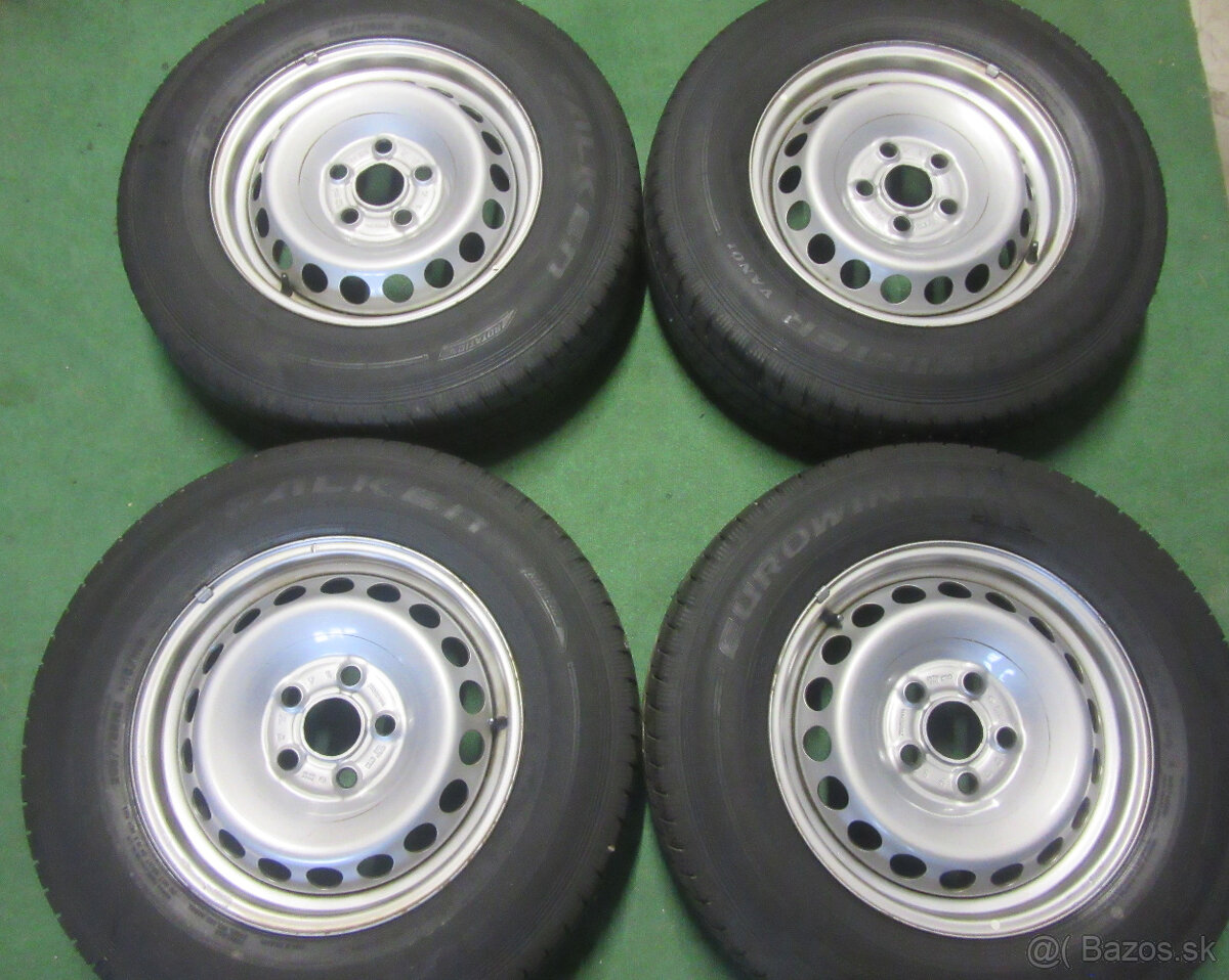 R16 zimná sada CRAFTER rozteč 5x120 6,5x16 et60 205/75R16C