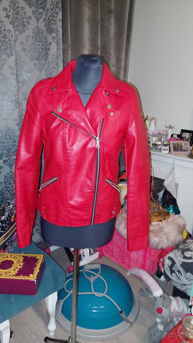 Červená kozenkova bunda F&F