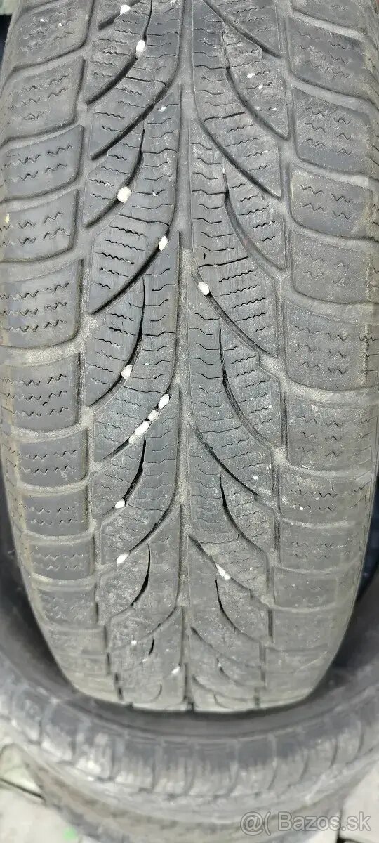 Zimná pneumatika 4ks 185/65 R15 88T Paxaro Winter