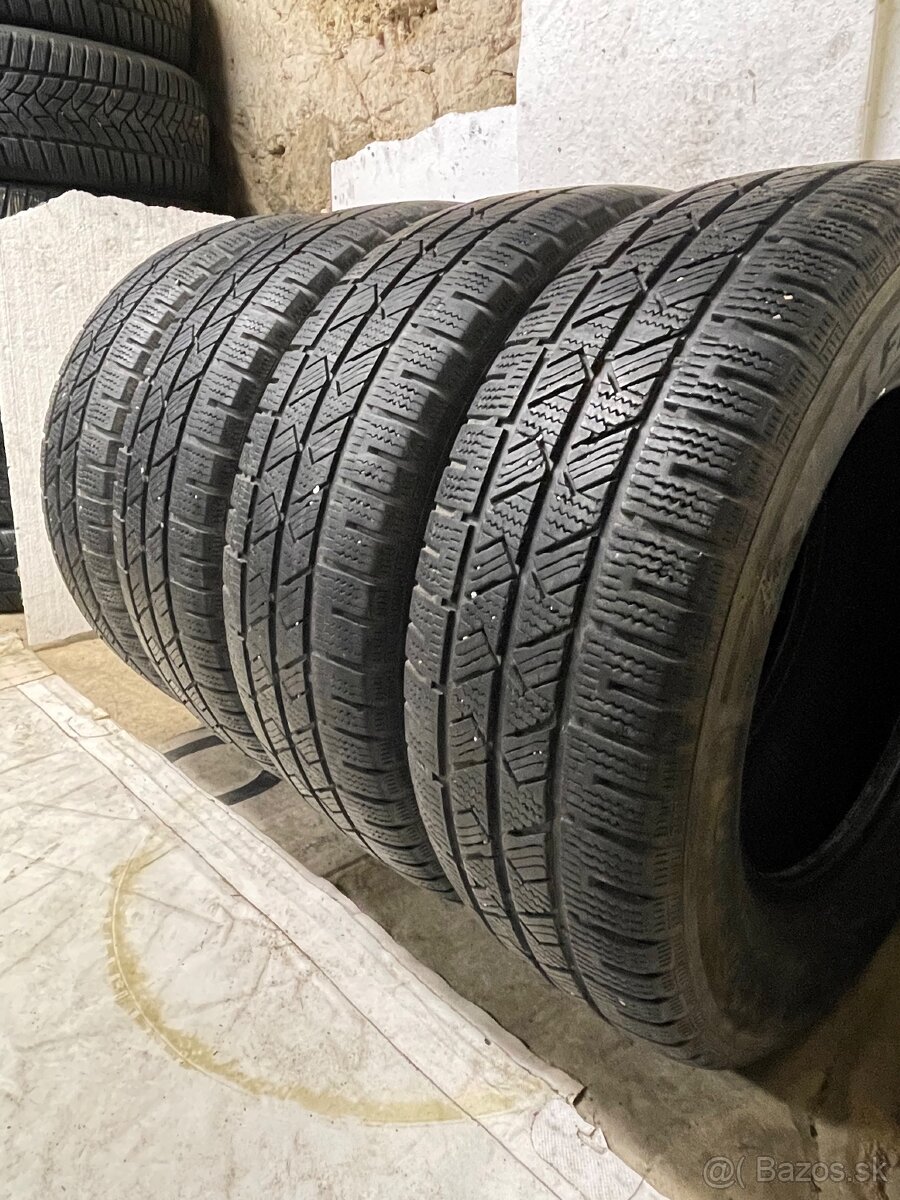 Laufenn 235/65 R16C zimné