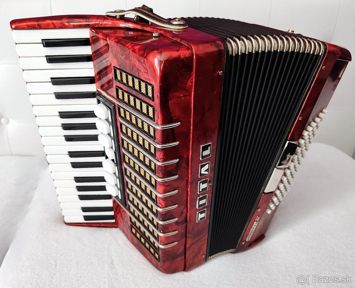Predam akordeon Delicia Arnaldo 72 bas., TOP stav...