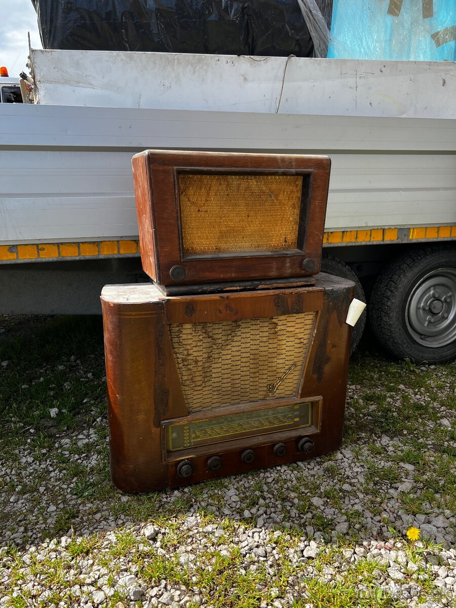 Retro rádio , starý obraz