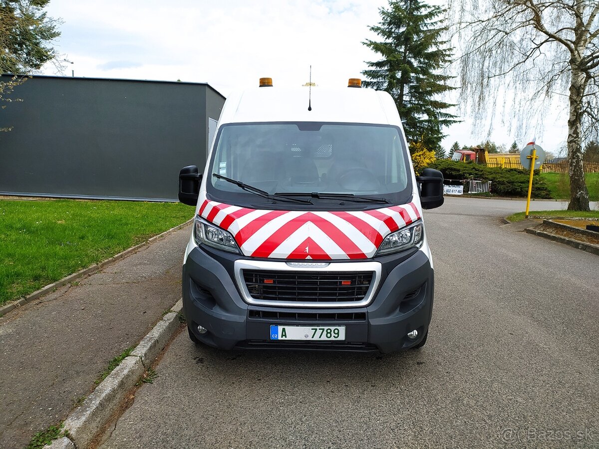 Pojízdná dílna s vestavbou Peugeot Boxer L2H2