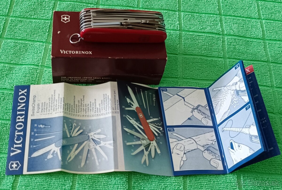 Victorinox Swiss Champ 1.6795