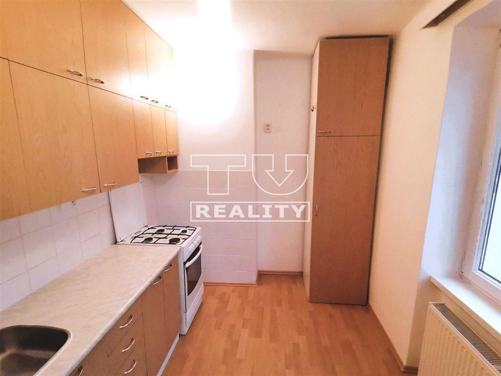 2-IZBOVÝ BYT – DUBNICA NAD VÁHOM, 65 M2 – VYNIKAJÚCA...