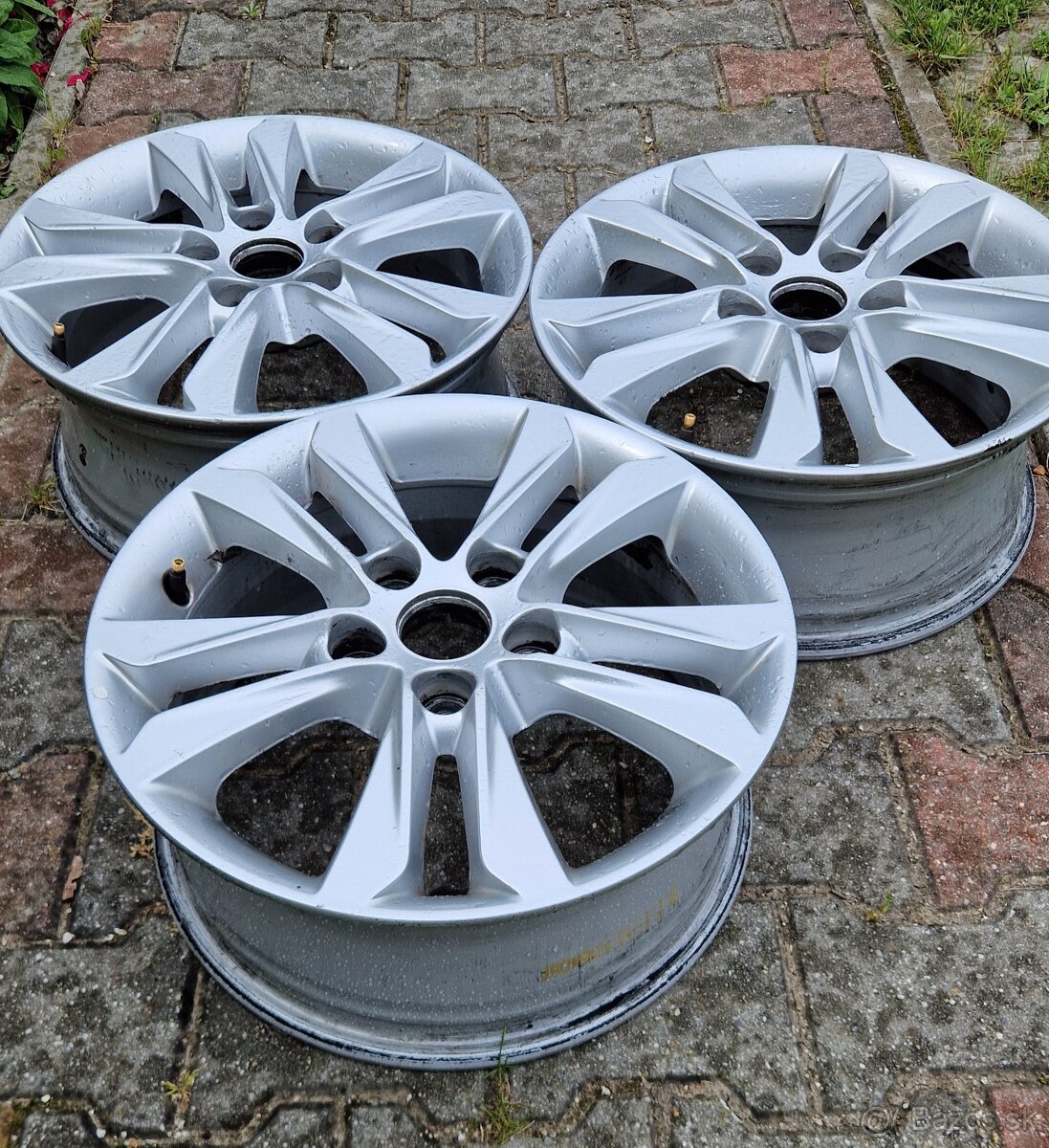 Predám originálne disky 3ks na Hyundai i30 6,5Jx16" 52910-A