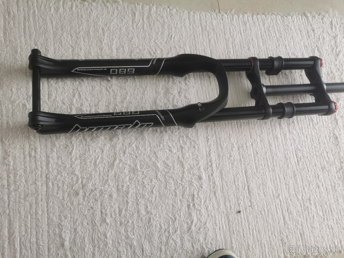 Dvojkorunka vidlica 29" zdvih 180mm podobna ako Boxxer