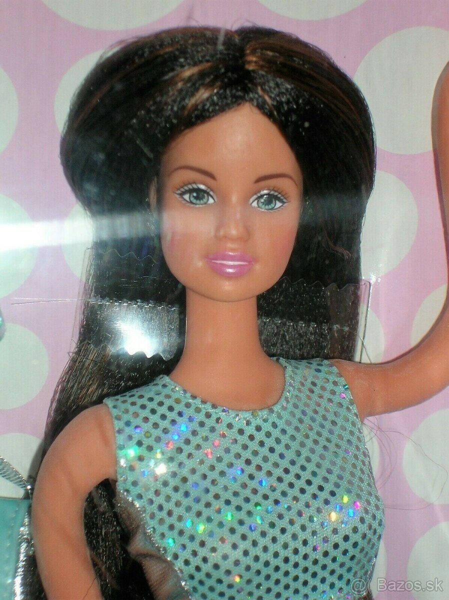 Barbie Teresa dance and flex