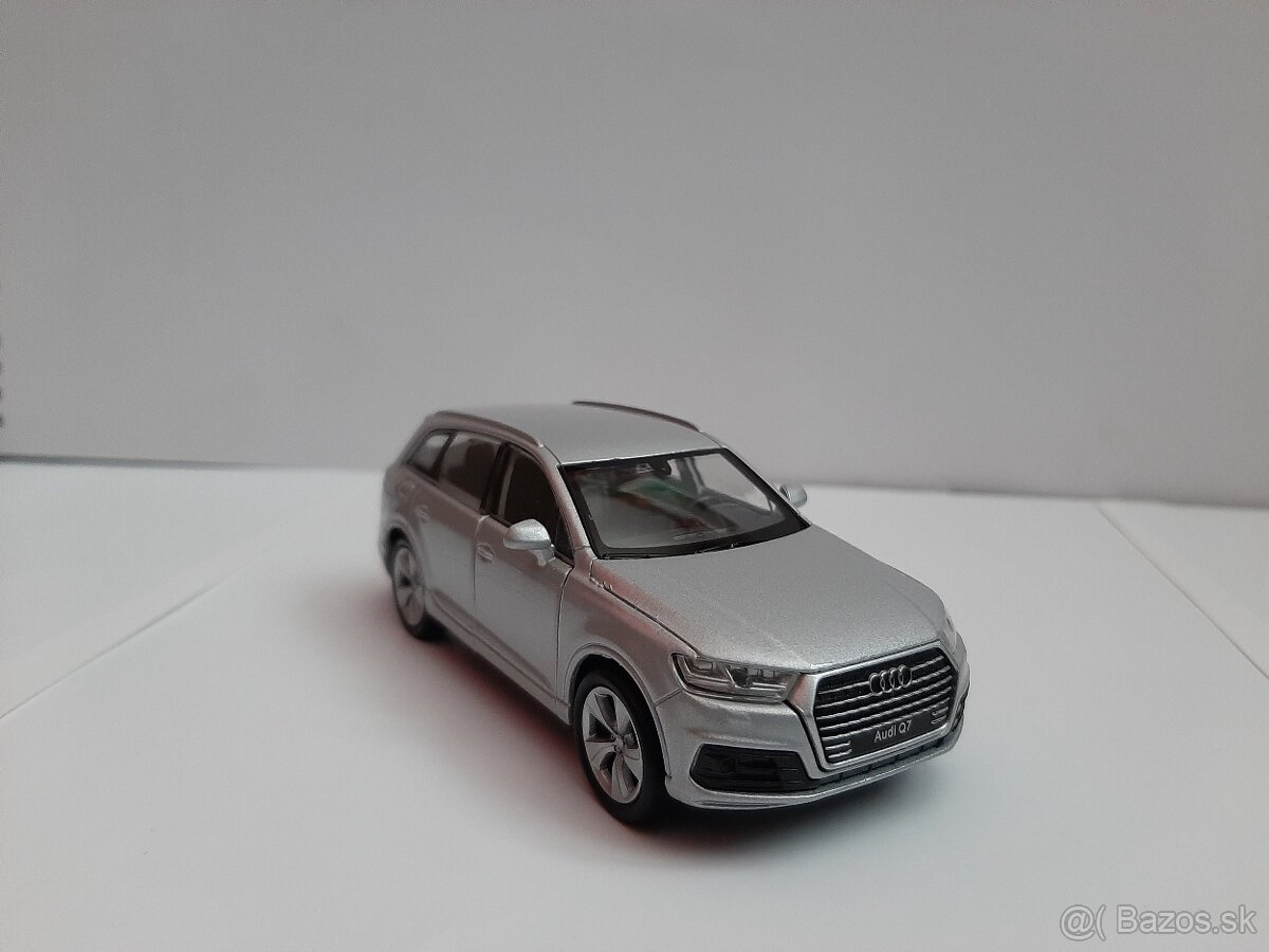 ⚡ Luxus & výkon v 1:43 – Audi Q7, aké chceš vo vitríne