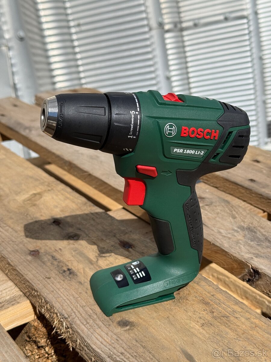 AKU vŕtací skrutkovač Bosch